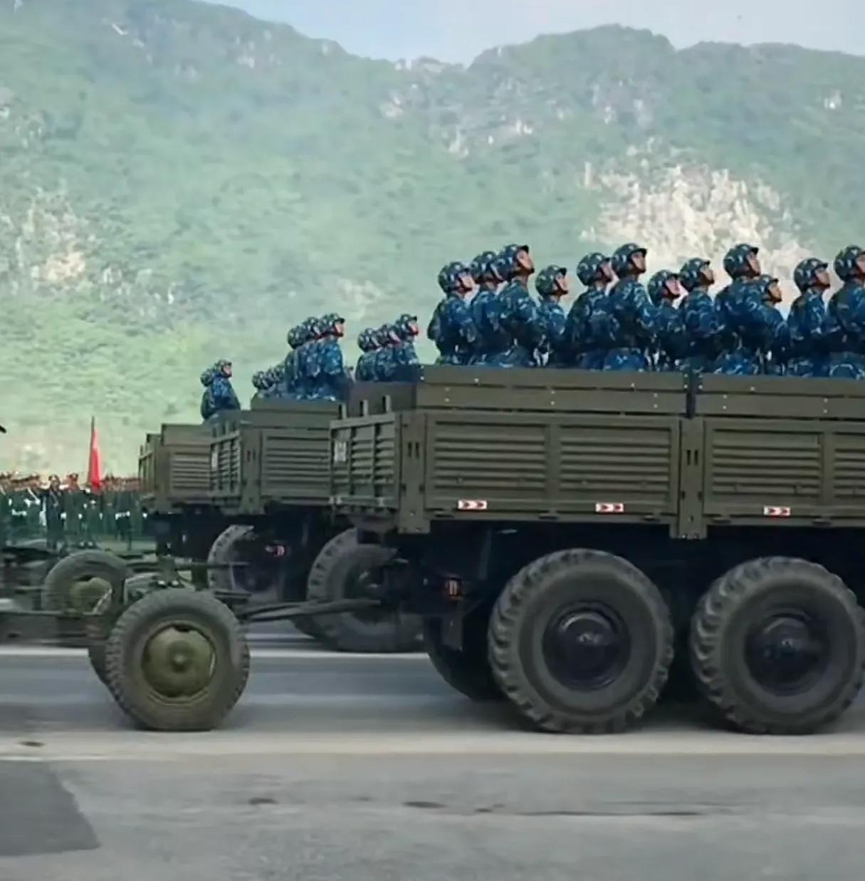 目前越南也正在积极的准备阅兵式的彩排工作，他们阅兵的时间是9月2号。主要是为了纪