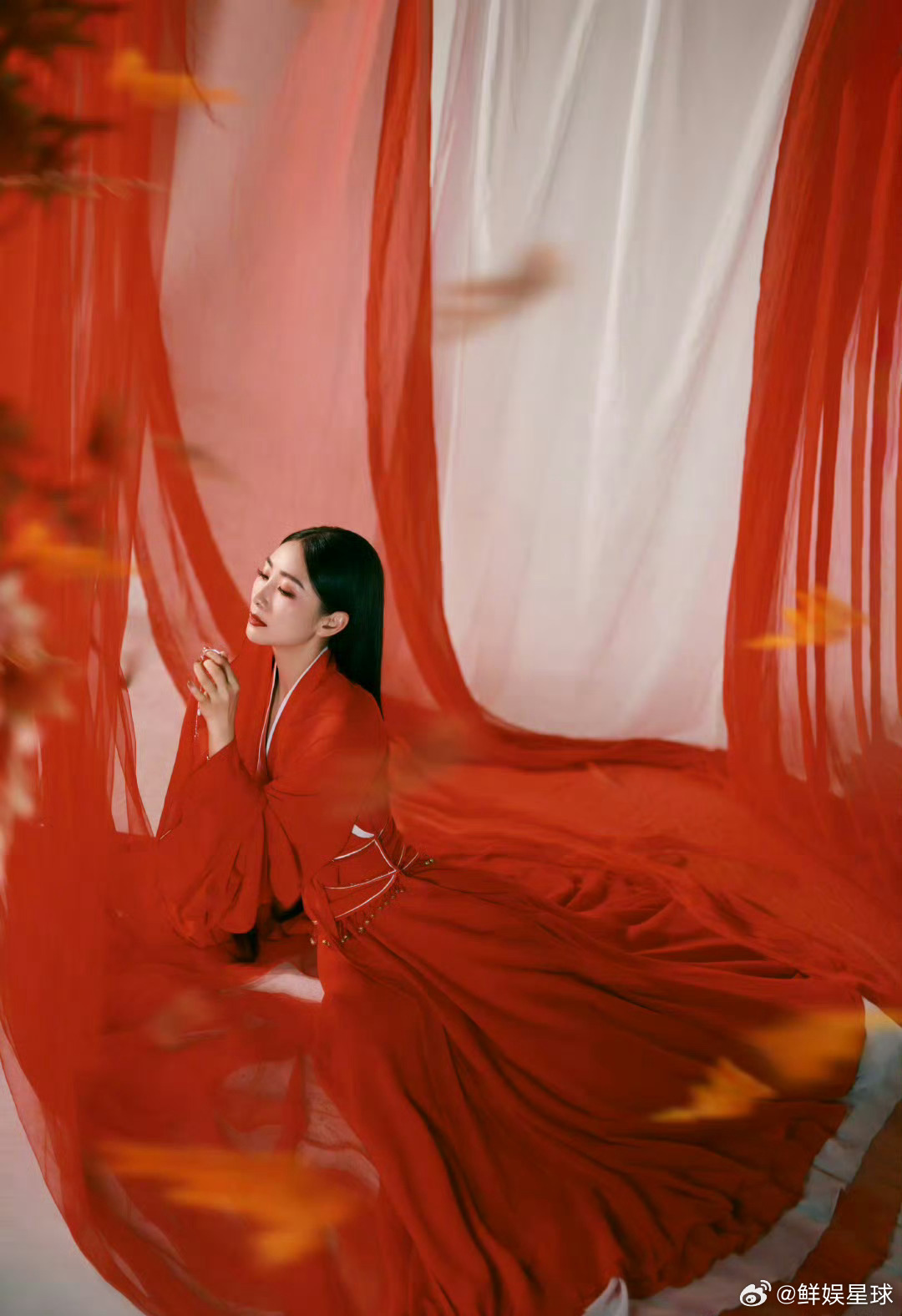 安崎的舞+萧蔷的颜+陶昕然的戏，这“安萧鸟”组合是来整顿浪姐舞台的吧？给我冲！萧