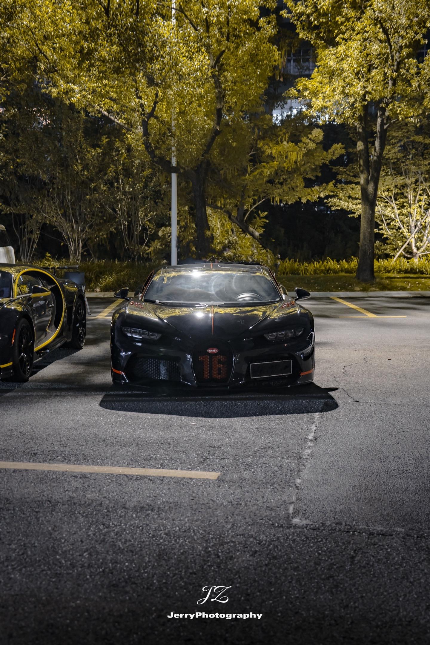 雙龍戲珠。Bugatti Chiron SuperSport 内地的C...