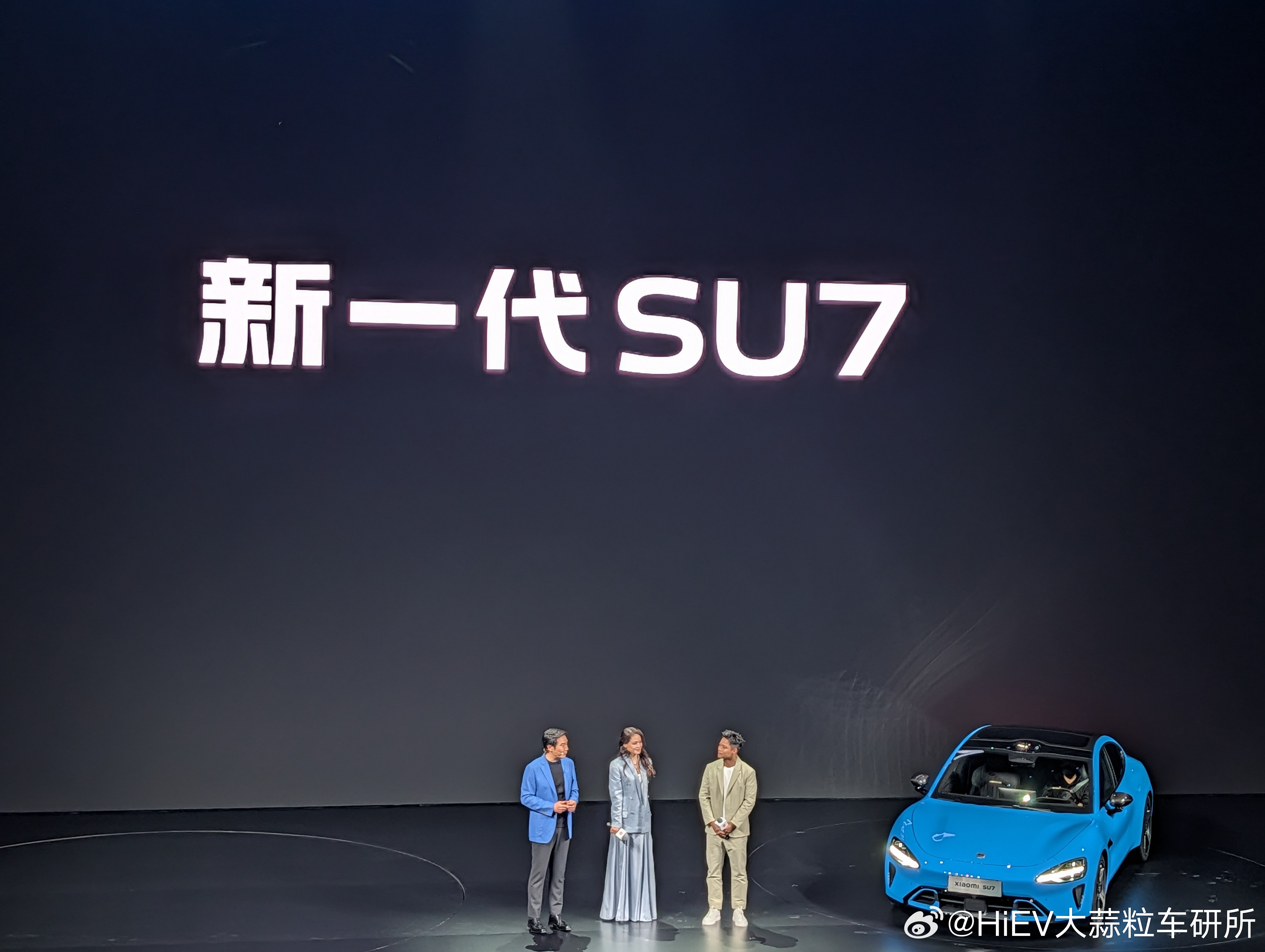 小米这次一把请了舒淇、苏炳添两位代言SU7。新一代小米su7新能源汽车
