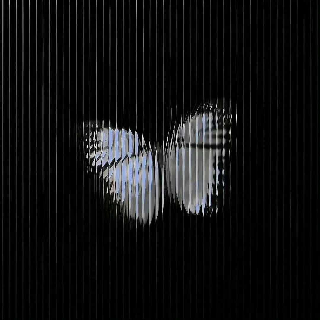 ⪩⪨︎ 