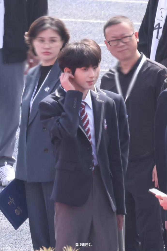 TF四代我们的少年时代2开机路透图来了，第一眼看到了谁 