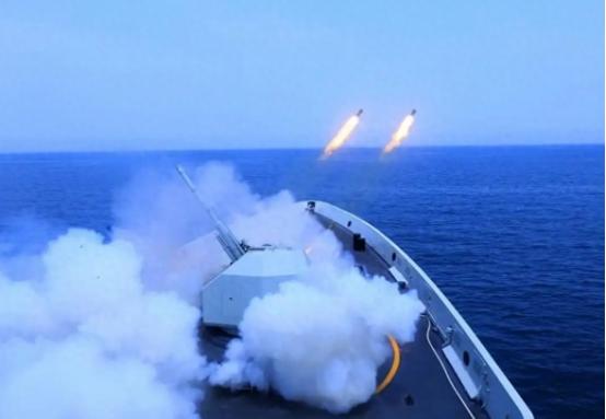 解放军不再隐忍！黄海一封就是47天实弹射击，辽宁舰带着两艘055大摇大摆穿宫古海