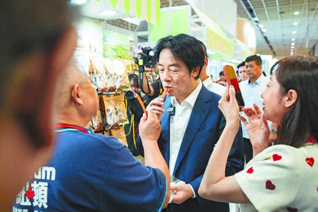 李敖的预言应验了！
李敖生前曾经说过，台湾自愿做美国在西太平洋围堵大陆的看门狗！