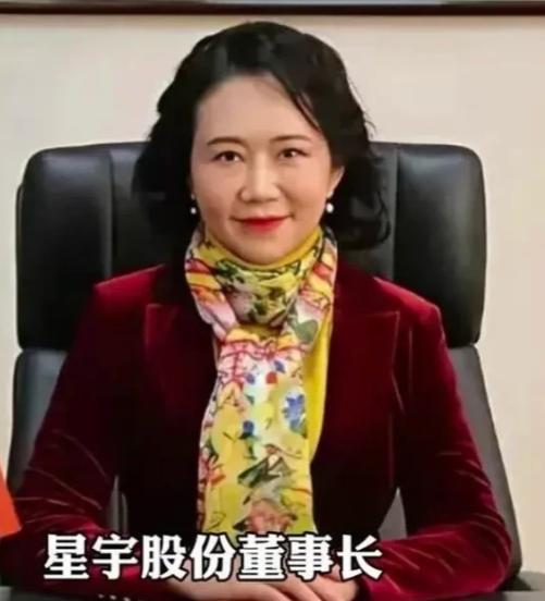 星宇股份2025年少了2894名员工，可更奇怪的是，员工少了，劳务外包工时却暴涨