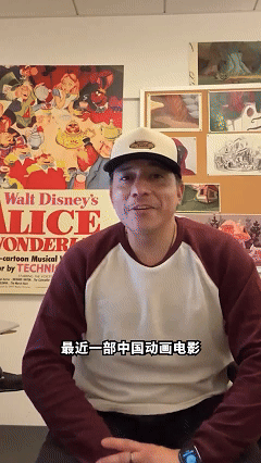 草莓熊设计师居然是罗小黑激推哇塞这竟然是一个梦幻联动 我们罗小黑真的很有意思 值