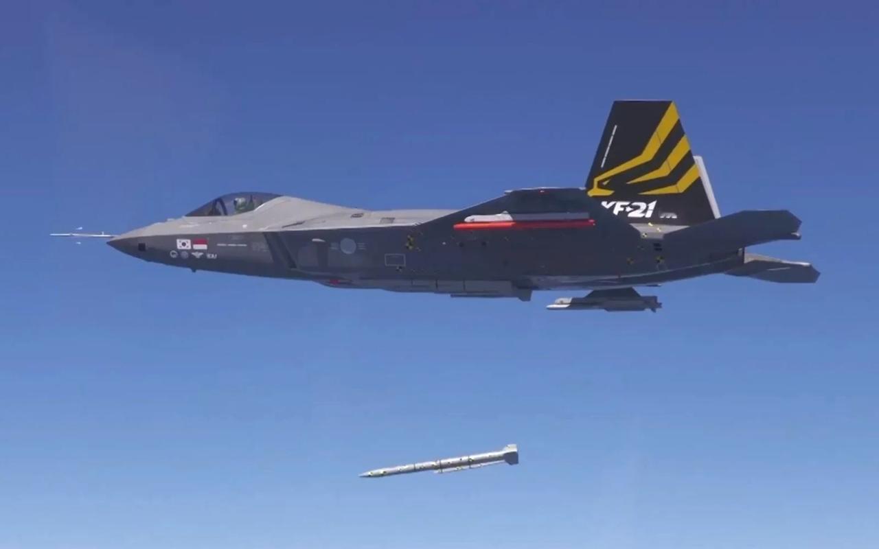 韩国宣布为KF21开发远程空空导弹，外媒称或“复制”欧洲“流星”

2026年8