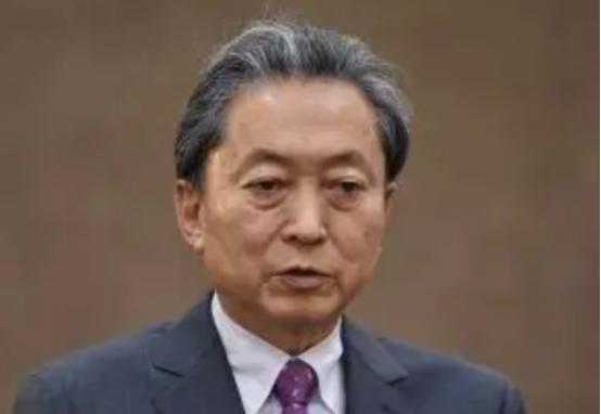 日本前首相鸠山由纪夫2月8日写道：“如果选举真的是民主的体现，难道不应该在向国民