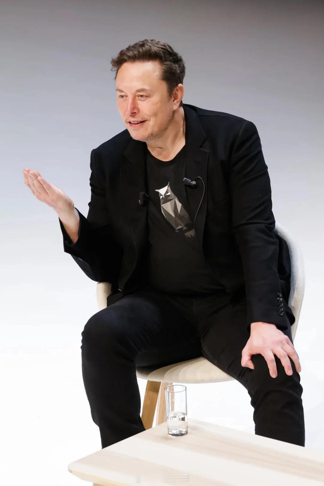 埃隆·马斯克：你确实需要引诱负面反馈。“积极寻找并认真倾听负面反馈非常重要。人们