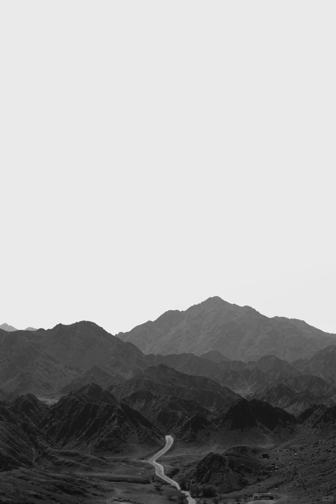 Wallpaper 🕸️那远山，高清iPhone壁纸