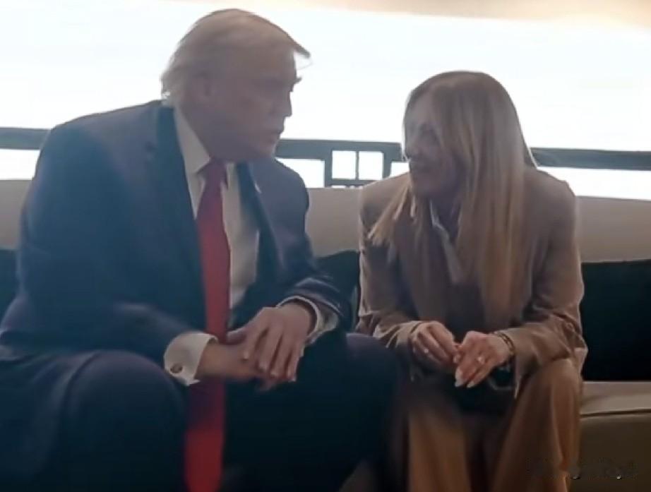 美国总统和意大利总理见面相谈甚欢，分开就隔空互怼！
特朗普是睚眦必报，梅洛尼是寸