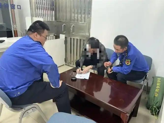 房东私下涨电费被狠罚的事，终于有地方动真格了。广州番禺一房东把电费收到一块五，被