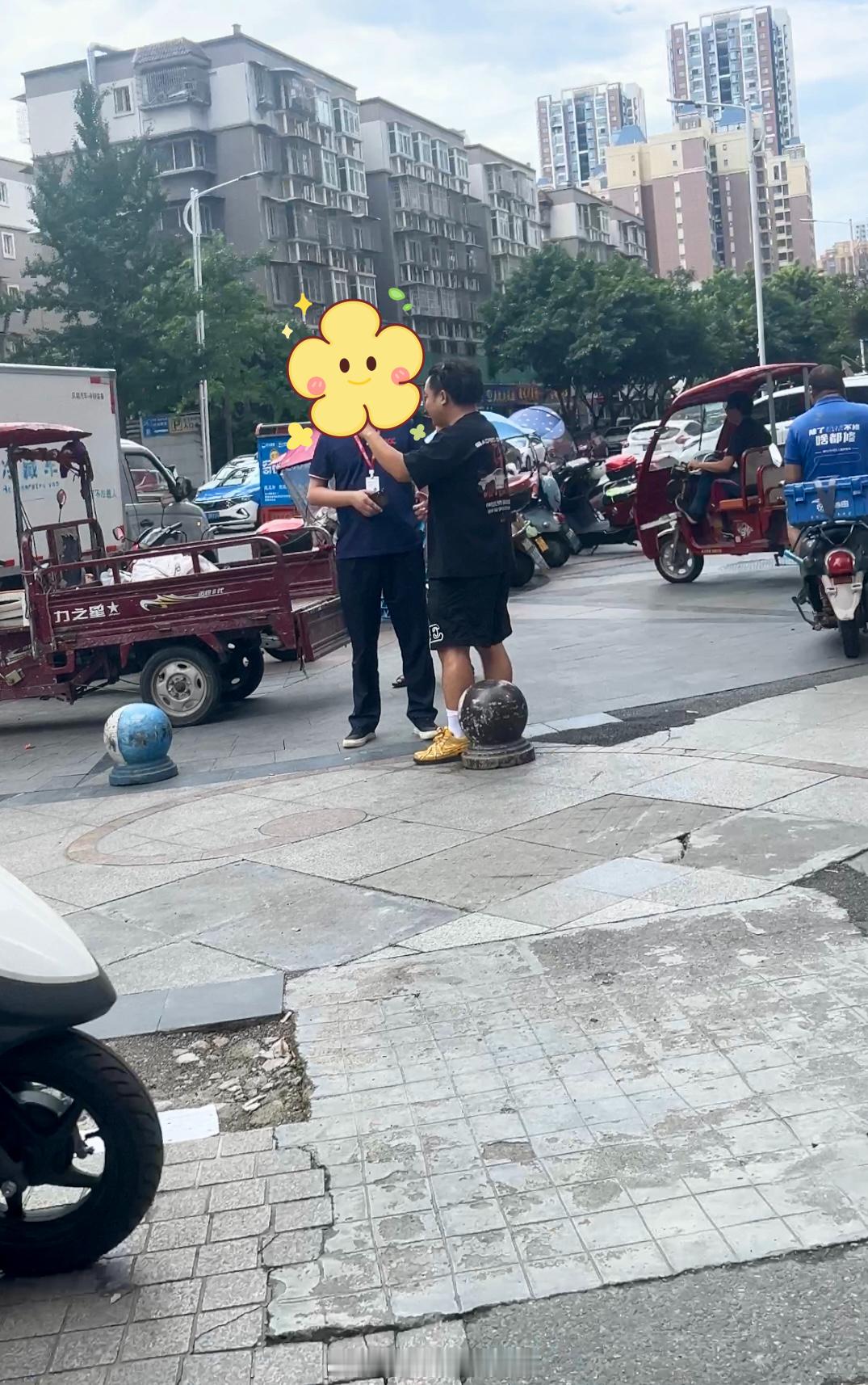 关于我的特斯拉趴窝的保险问题第三天：今天人保车险来了个领导，给我复看现场，同时也