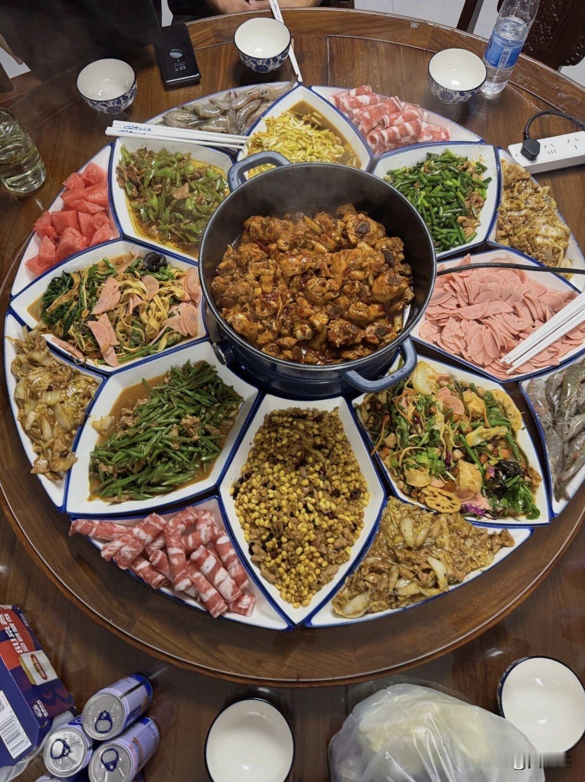 给这桌菜取一个有食欲的名字吧！