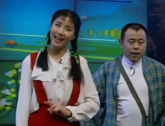 @潘长江入驻头条并给你写了一封信

今日，潘长江正式入驻头条，还亲手写下一封信，