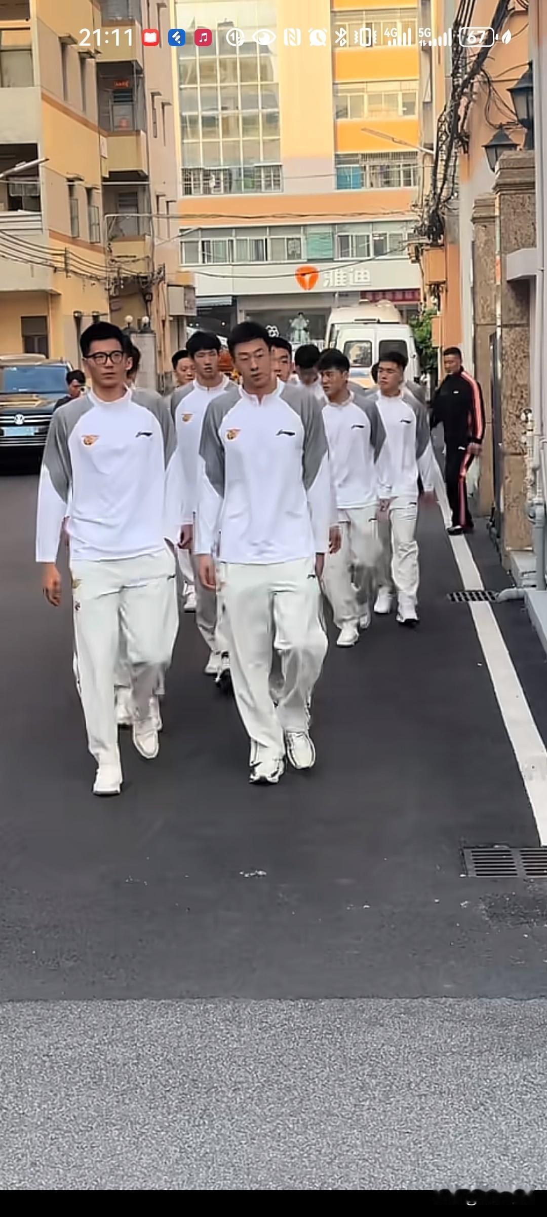 广东赛季出征仪式，阵容非常豪华庞大




广东赛季出征仪式，全员出席，杜峰值得