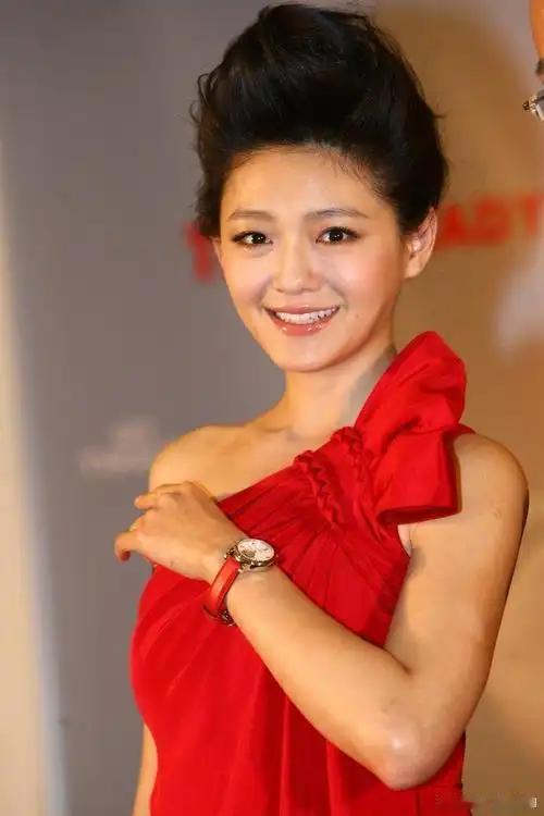2026年7月，台媒曝出大S离世后，律师团队盘点其个人资产时发现，她的活期银行账
