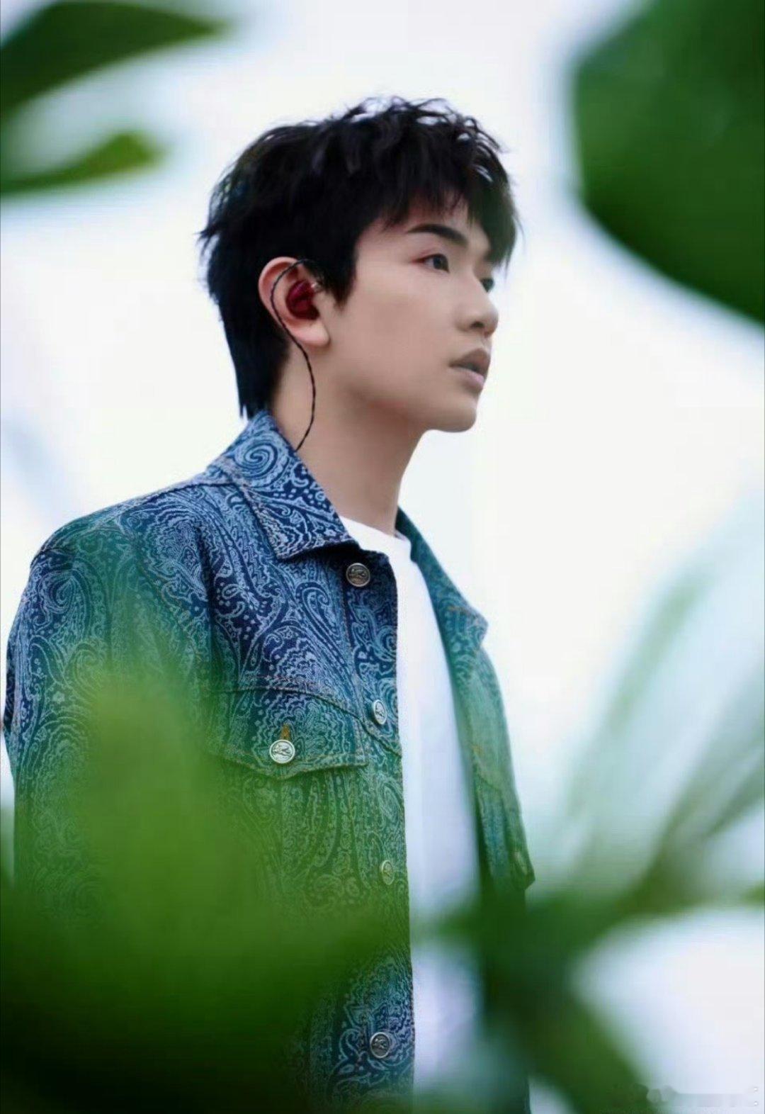 声生不息金曲盛典！哈林小虎队赫野四人合唱《干杯》，感动到泪目🥹庾澄庆苏有朋颜人