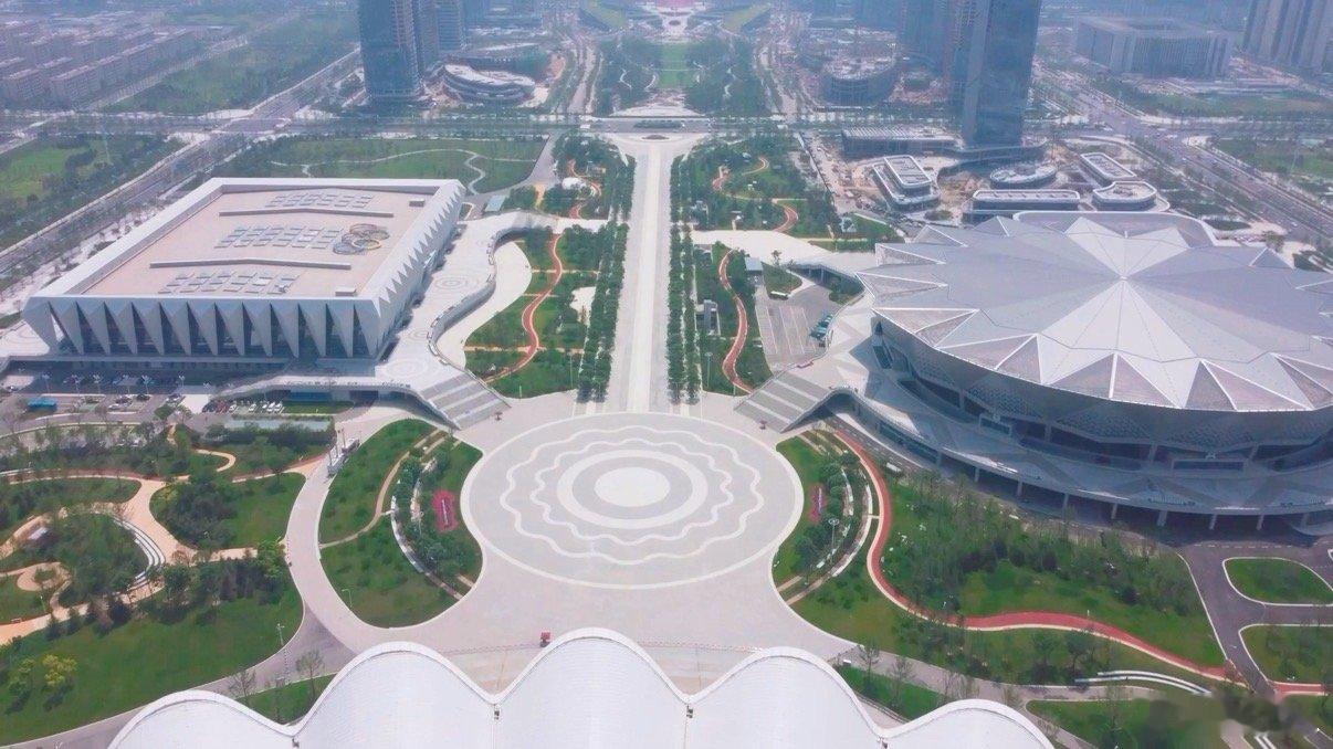 千年古都韵 文创新西安从年初到深秋，西安奥体中心以41场明星演唱会、超86万人次