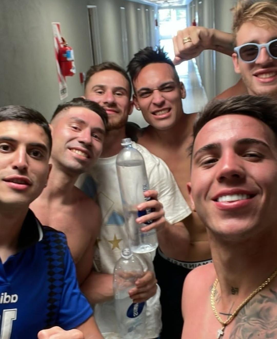 阿根廷国家队 😄 