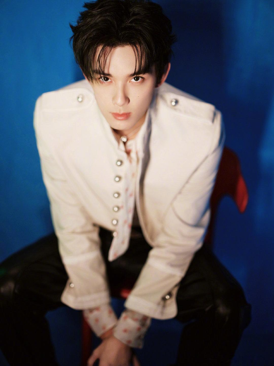 吴磊近期结算画面日常报备型男友既视感，吴磊也太戳人吴磊这完全报备日常吴磊叠词pl