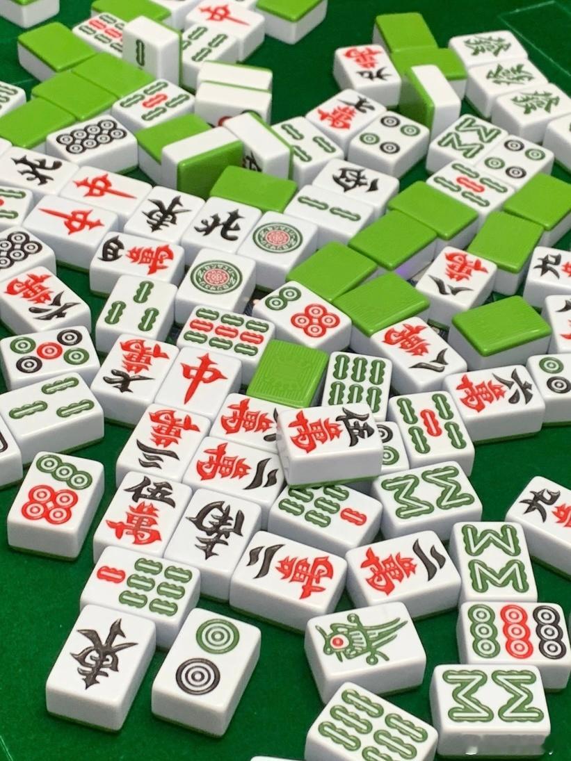 马上过年了，提前练练手感，结果交了不少学费