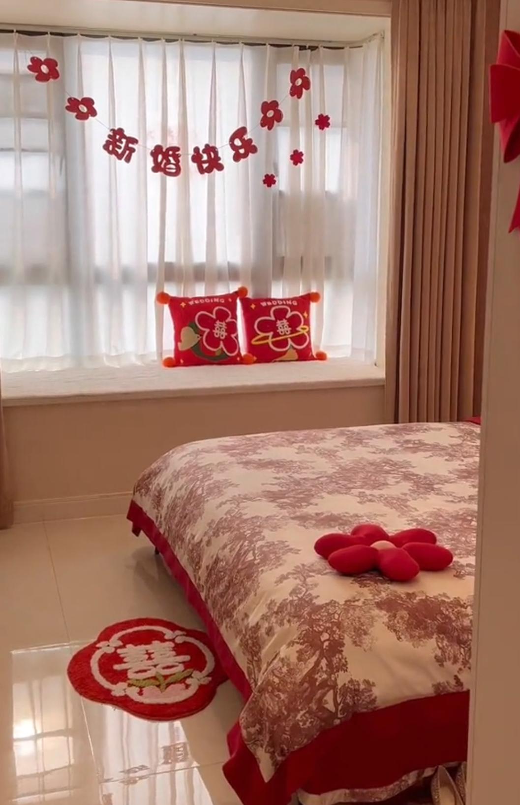 我爸突发心梗，急需30万手术费，我手里的钱不够，就把自己婚前全款买的公寓卖掉了，