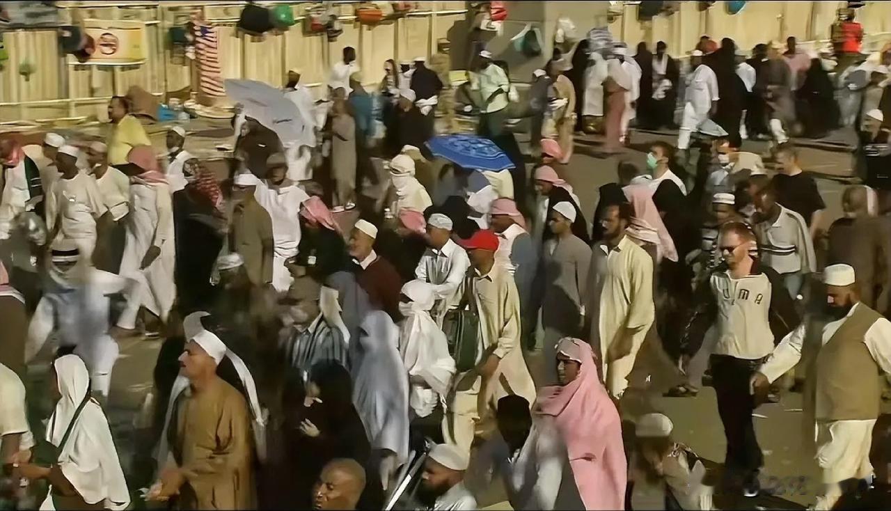 1月14日凌晨的最新消息，速报，全都不容错过，第六条：美国将穆兄会三个分支列为恐