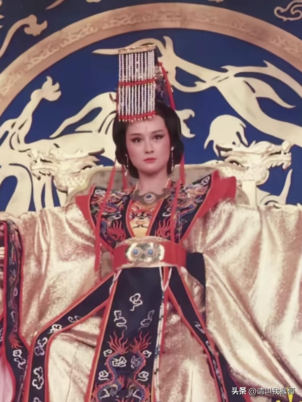 在我心里，潘迎紫的武则天就像剧雪的马皇后，都是难以超越的经典形象。1985年潘迎