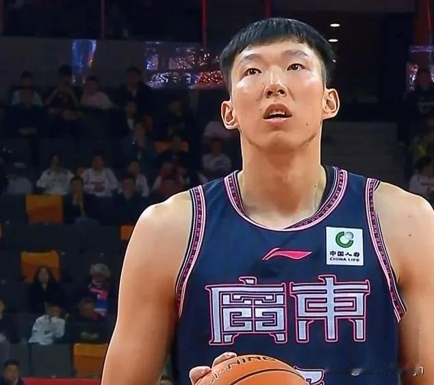 脸都不要了！广东男篮117：133惨负天津男篮，一战让我们彻底认清这3位球员。
