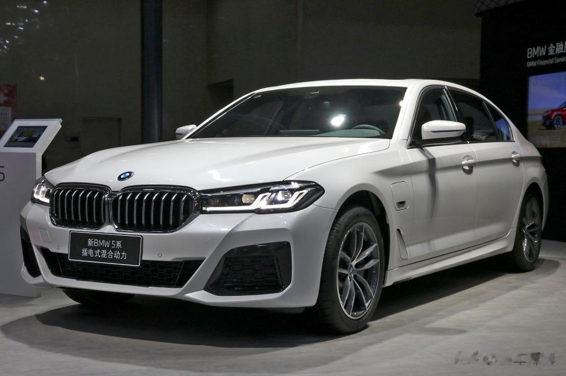 61387辆！上半年宝马5系的累计销量勉强超过6万辆门槛！宝马5系月销量破一万辆