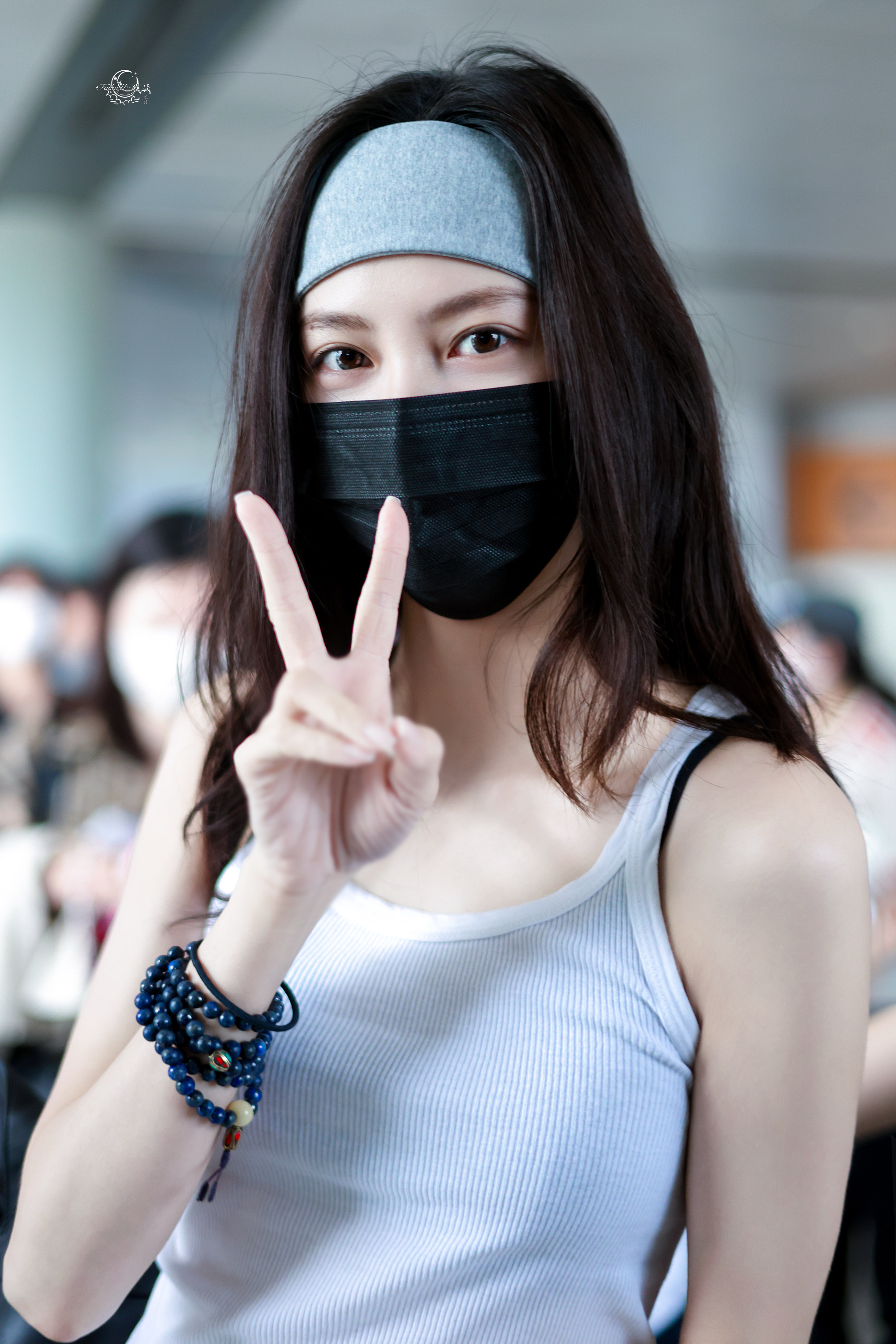 宋妍霏 🤍 250723机场饭拍，盐系长腿美女 ​​​