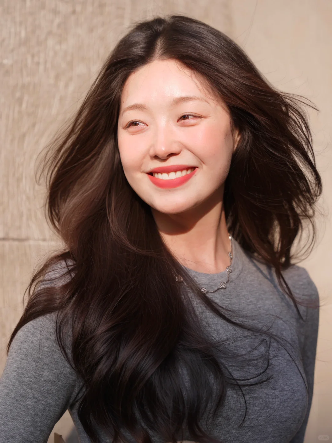 风和阳光都偏爱她