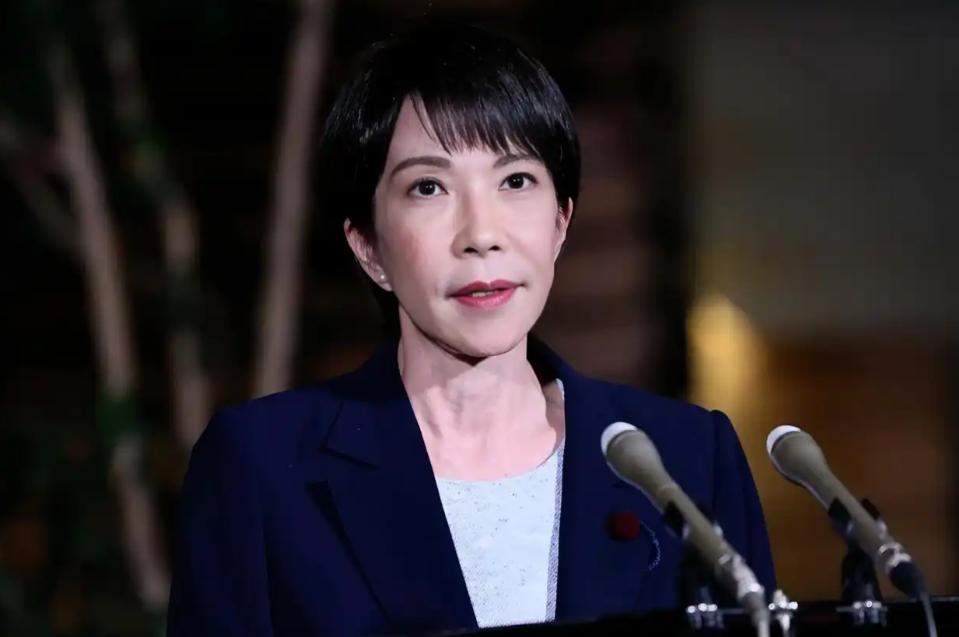 高市早苗越过最后一根红线，要把旧军舰“白送”菲律宾，日本这是要搞事情！

高市早