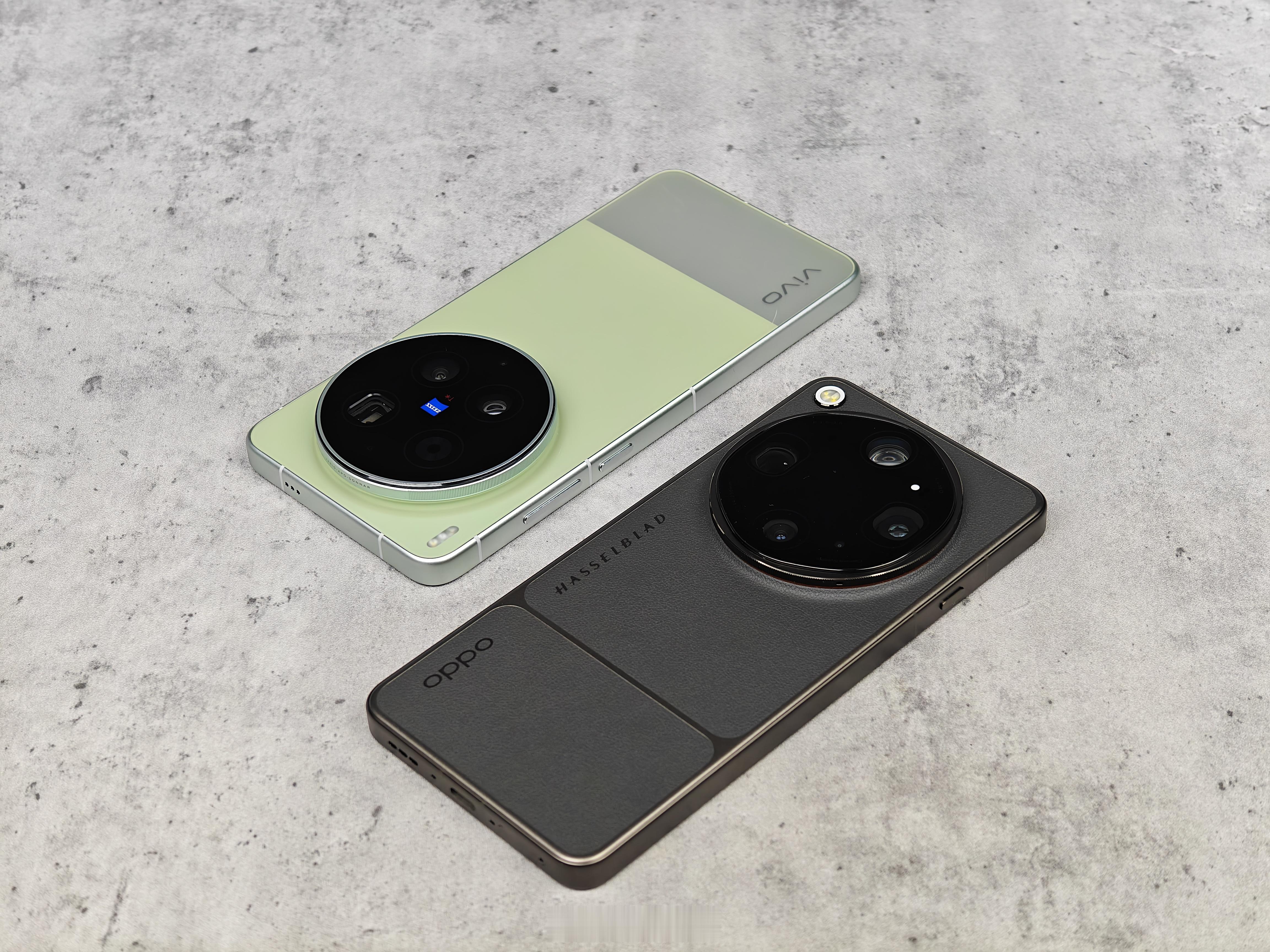 继vivo之后，OPPO的镜头也可以这么直接提起来了，当然就是没有vivo那么稳