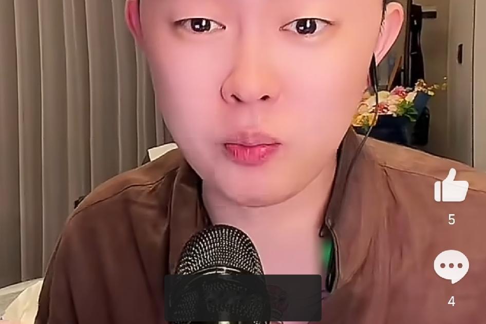 巴扎黑放话！要去北京和美团王兴见面谈酒水合作


网红巴扎黑直播爆料，说自己要去