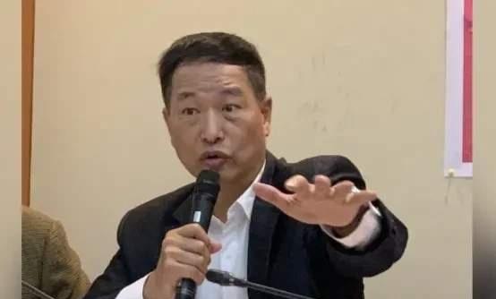 5月25日，台湾原空军副司令，退役中将张延廷喊话赖清德；你鼓吹台湾青年“抗中保台