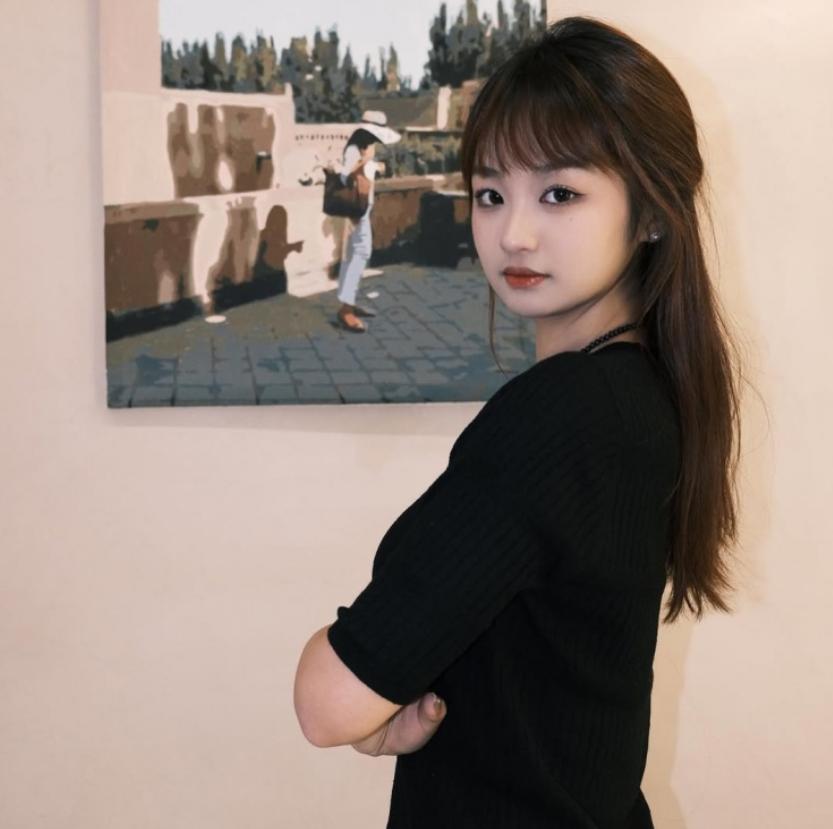 3分6犯！杨瀚森坐在替补席上落泪，女友更新社媒接小哭包

好的另一半可以帮助自己