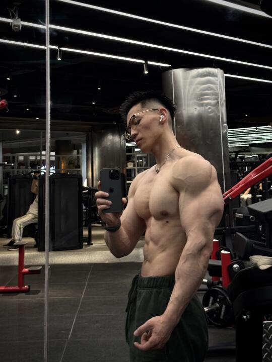 路不好走，好在人不多