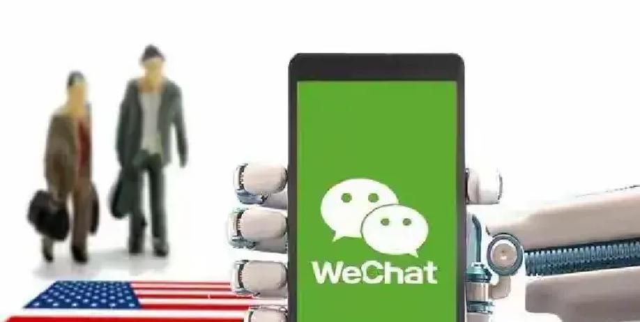 现金攥手里像一阵风，吹过就没影儿；微信转账一键下去，痕迹却钉死在后台，几年都抹不