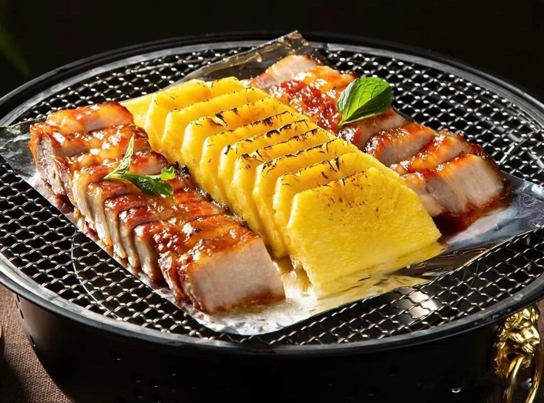 西安艳阳天西府饭的无限风光陈仓臊子面 三秦风味小馆 秦川肉臊子面 眉县臊子面 西