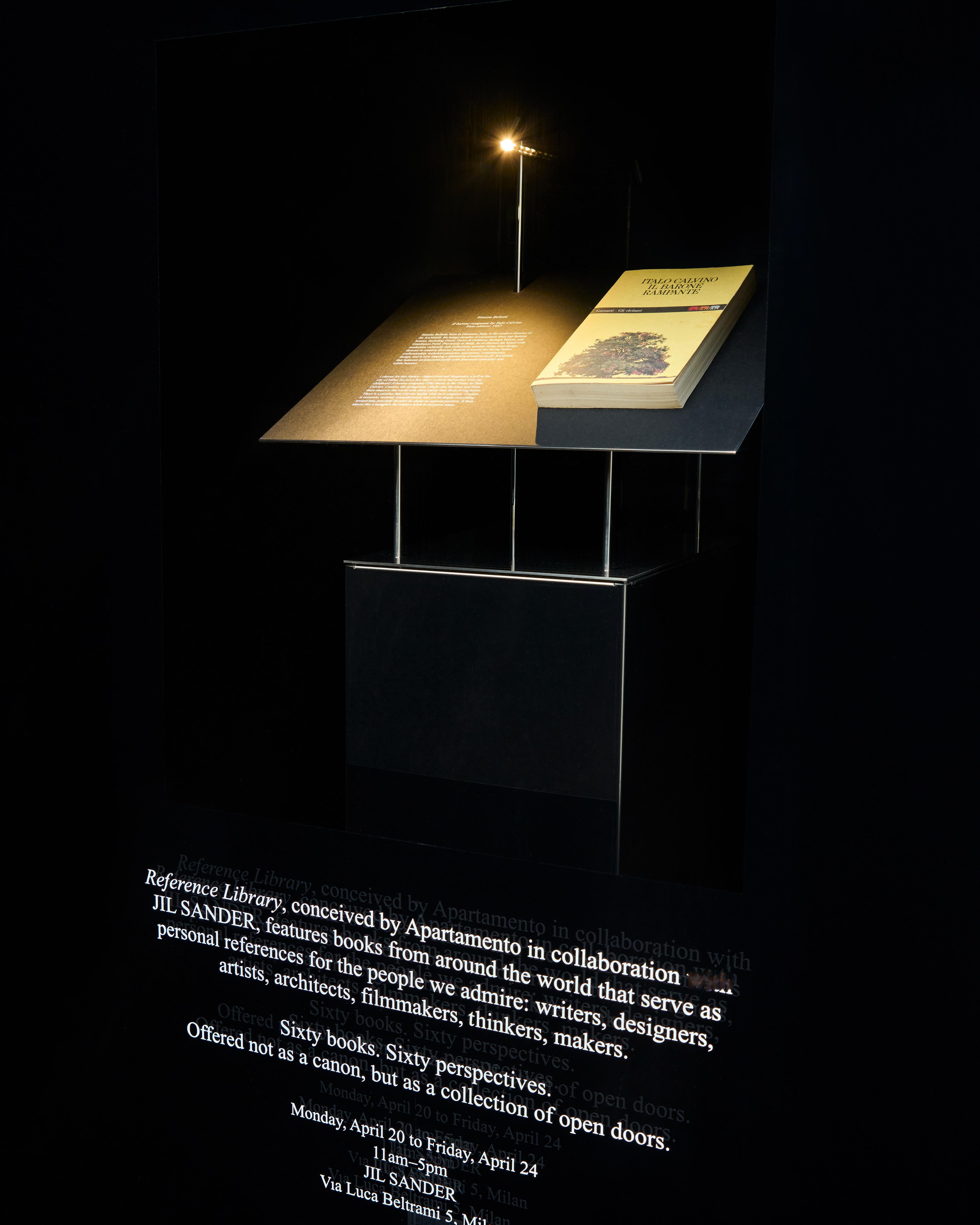 时尚展讯 Reference Library是由 Apartamento 与 J