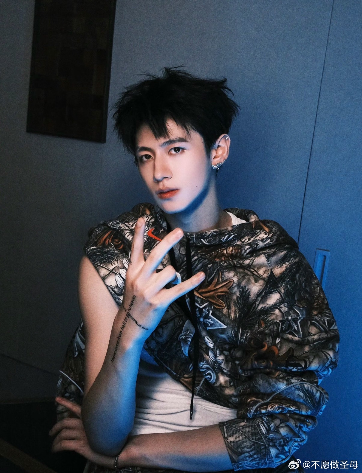 朱志鑫 纹身大TOP朱志鑫运动会演唱会又要大出圈某些人就坐不住了宝宝朱志鑫美商真