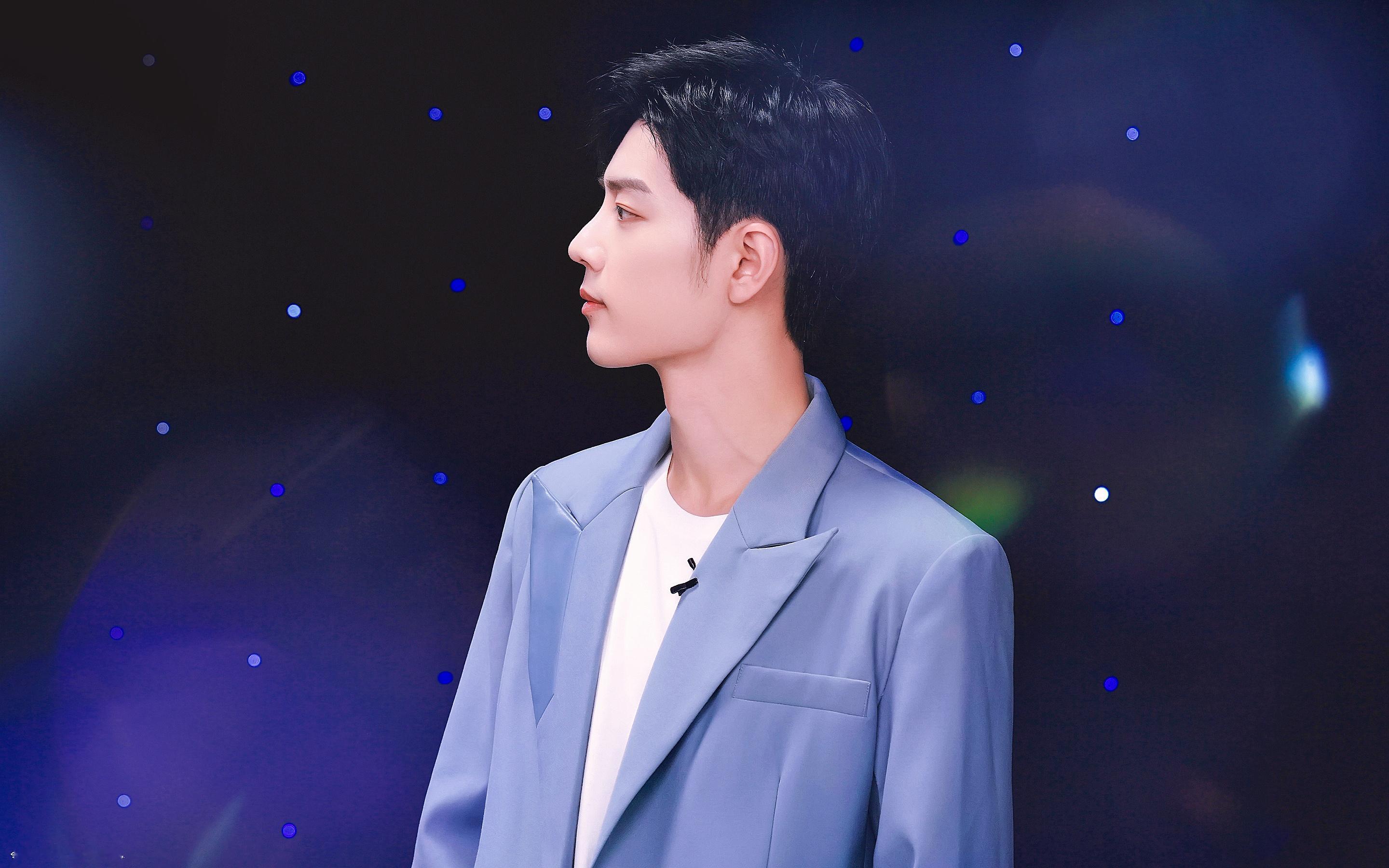 眼底有星光，心中有梦幻，万物皆浪漫。肖战◎肖战米兰时装周