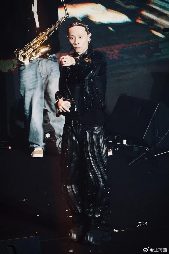 布瑞吉的现场到了nextlevel谁去看谁知道！布瑞吉连演三天的现场燥到离谱，控