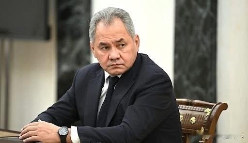 俄罗斯安全会议秘书 谢尔盖·绍伊古表示，乌拉尔地区过去曾超出乌克兰空袭的打击范围