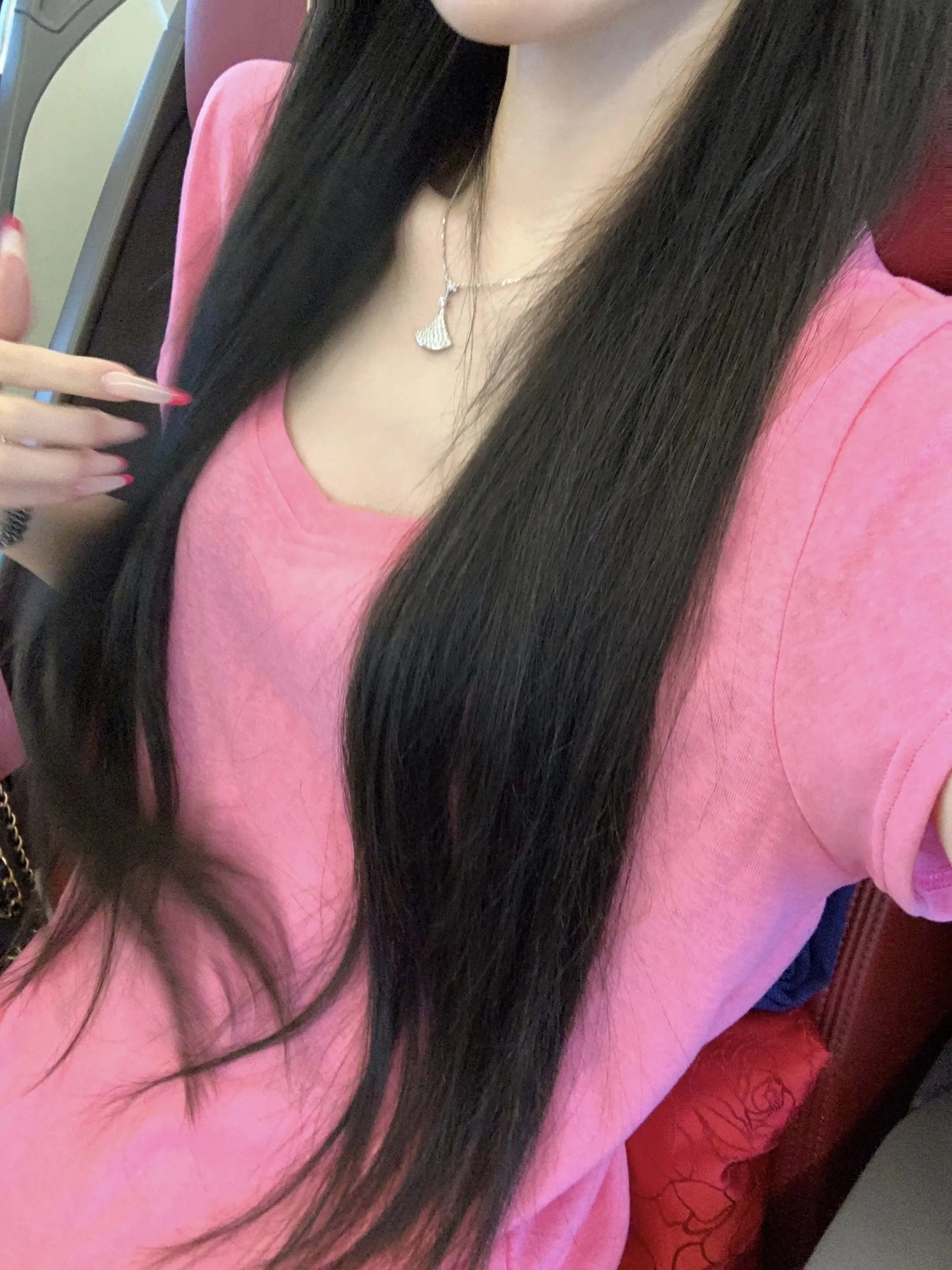 如果耿耿于怀过去的话 会看不见此刻的幸福