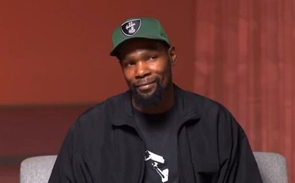 你是说你学欧阳锋？杜兰特参加了播客节目《Pivot Podcast episod