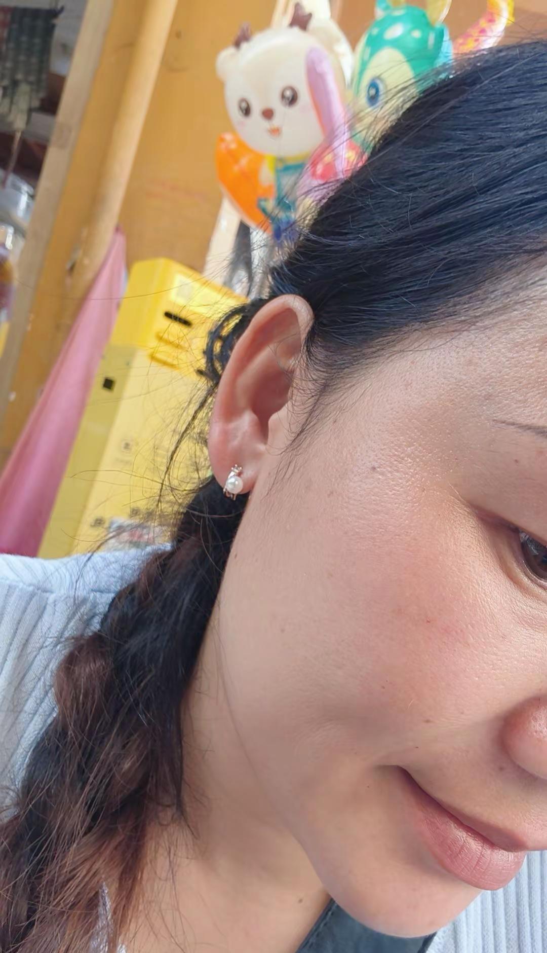 如果一定要结婚，一定要找一个非常非常喜欢你的人结婚，而不是随便找一个人搭伙过日子