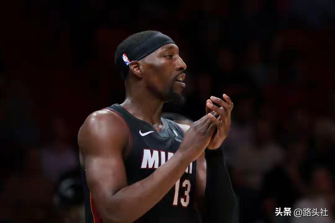 疯狂！阿德巴约罚球得到36分，共砍下83分打破科比得分记录
今天热火在主场迎战奇